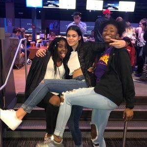 Meet your Posher, Briana